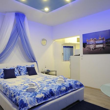 Apartment Rinaldi Lux Belgrade Luaran gambar