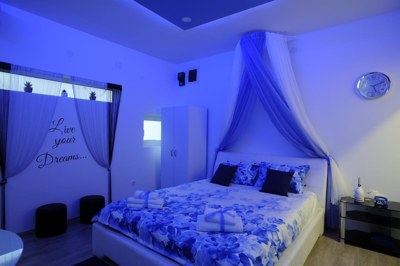 Apartment Rinaldi Lux Belgrade Luaran gambar