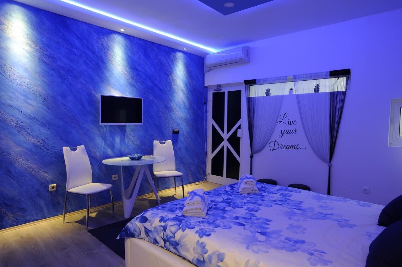 Apartment Rinaldi Lux Belgrade Luaran gambar