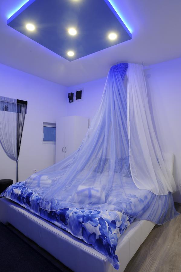 Apartment Rinaldi Lux Belgrade Luaran gambar